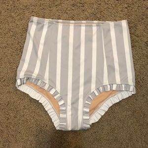 Kortni Jeane All Ruffled Up Bottoms!